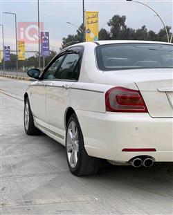 ئێم جی 750